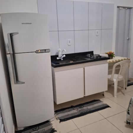 Linda Kitnet Mobiliada 04 Hotel Salvador Ngoại thất bức ảnh