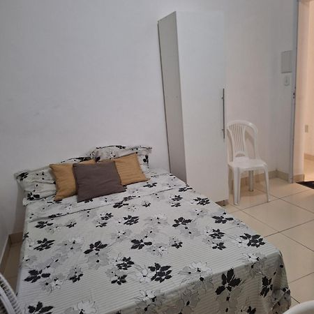 Linda Kitnet Mobiliada 04 Hotel Salvador Ngoại thất bức ảnh