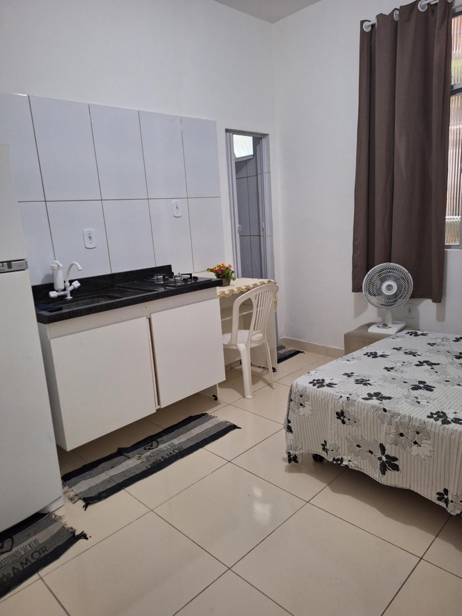 Linda Kitnet Mobiliada 04 Hotel Salvador Ngoại thất bức ảnh