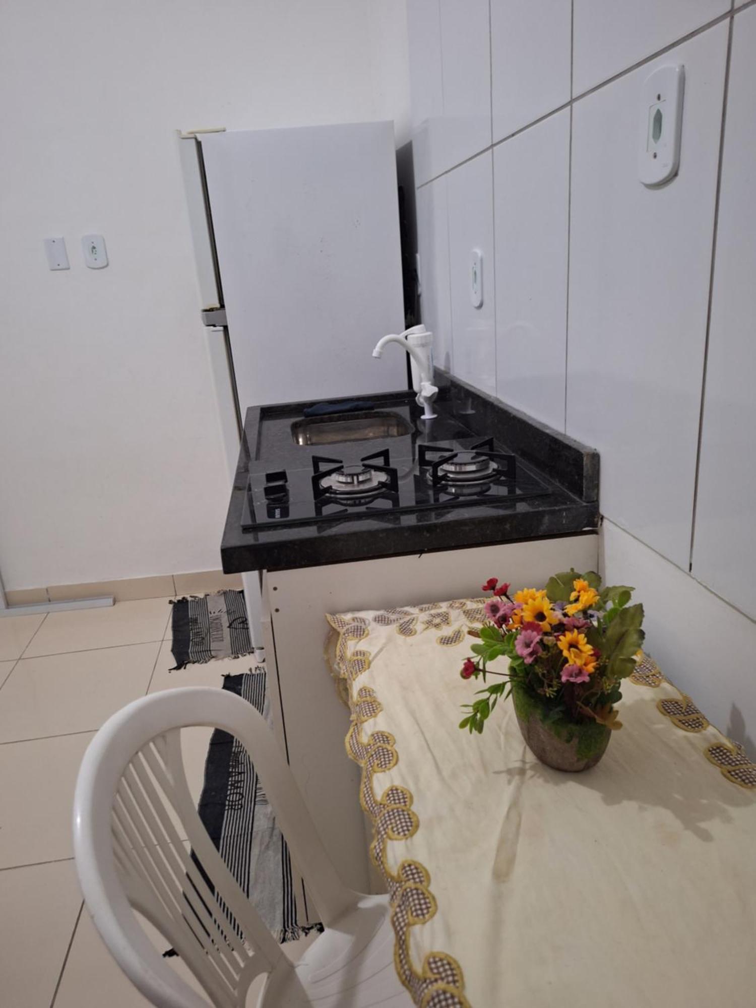 Linda Kitnet Mobiliada 04 Hotel Salvador Ngoại thất bức ảnh